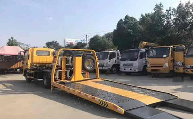 蚌山区汽车中途维修案例