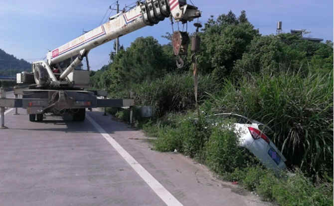 蚌山区重载吊车救援 蚌山区重载吊车救援